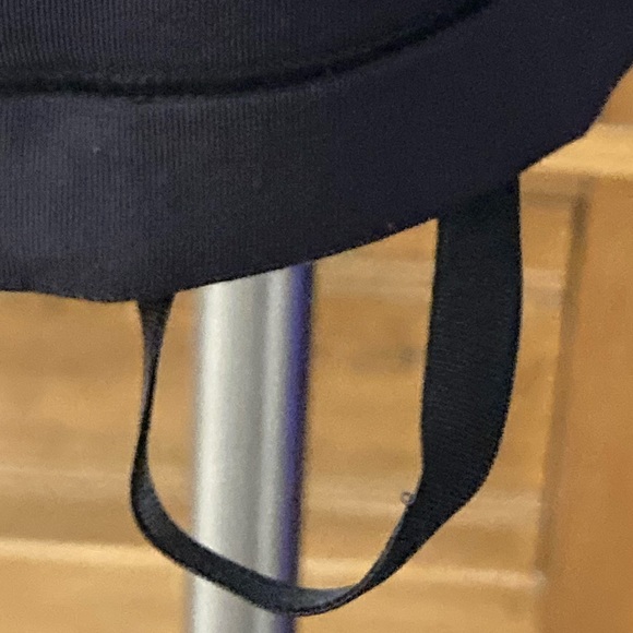 Lululemon Airwrap hoodie - Picture 6 of 8